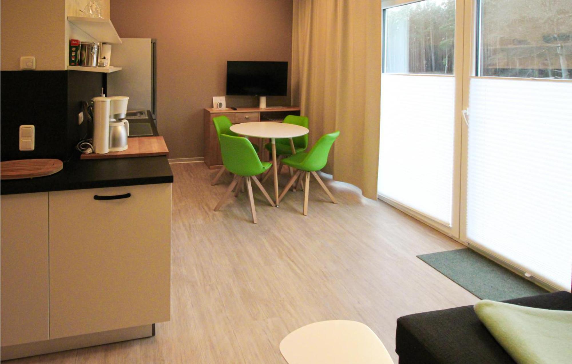 Stunning Apartment In Graal-Mueritz With Kitchen Ngoại thất bức ảnh
